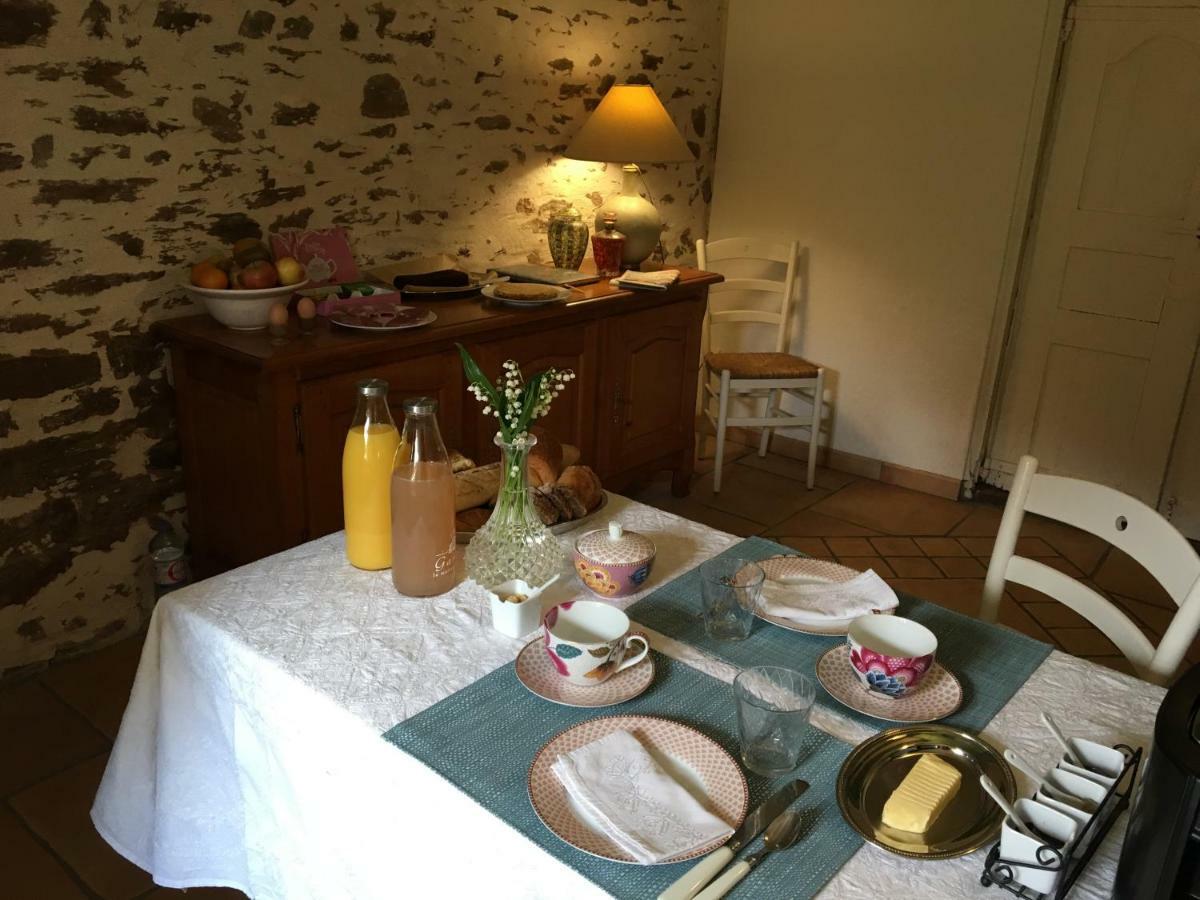 L'Ancien Presbytere Hotel Monterfil Luaran gambar